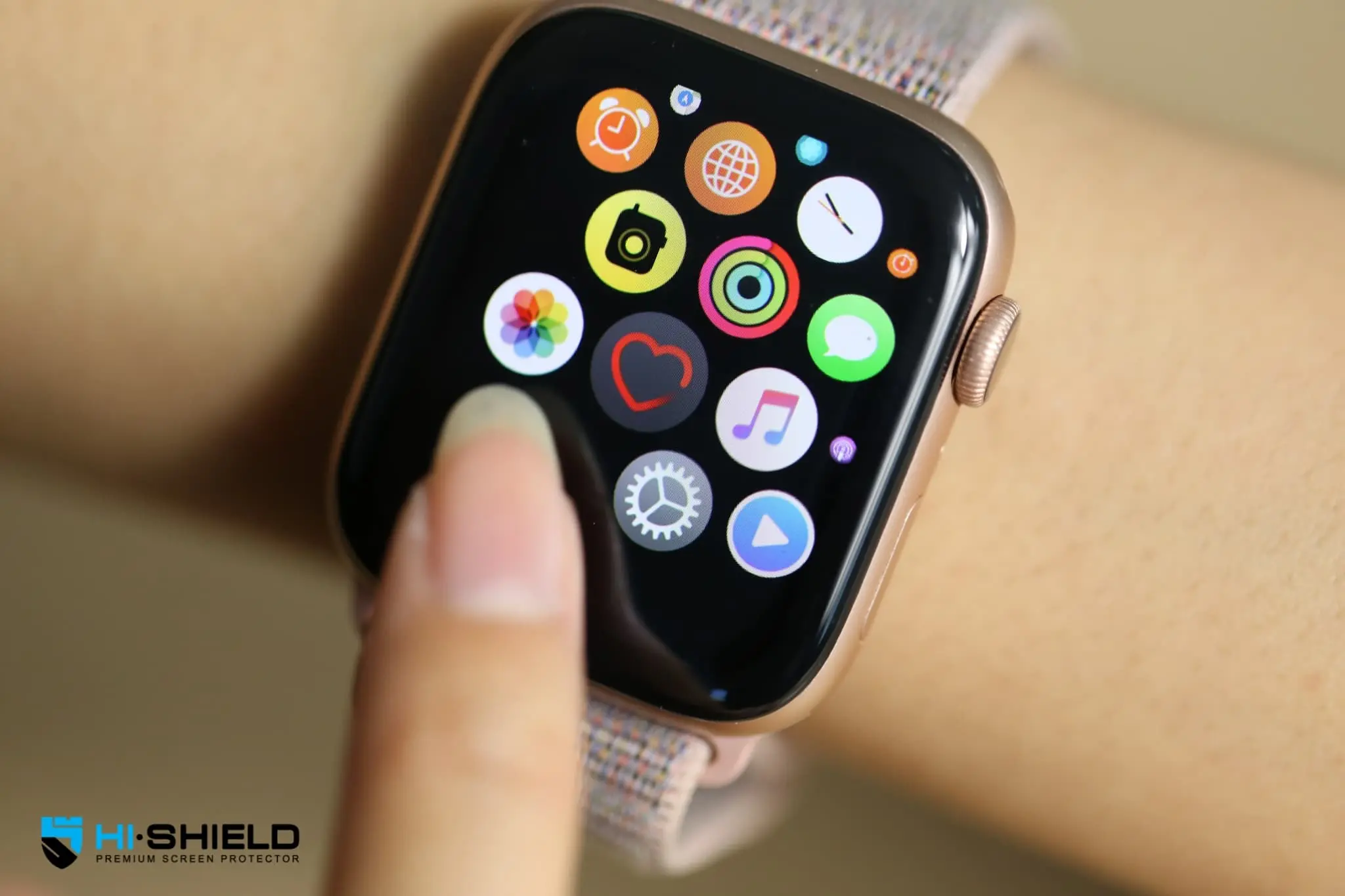 กระจกกันรอย Hishield รุ่น Watch 3D Acrylic Soft Glass - Apple Watch 44mm