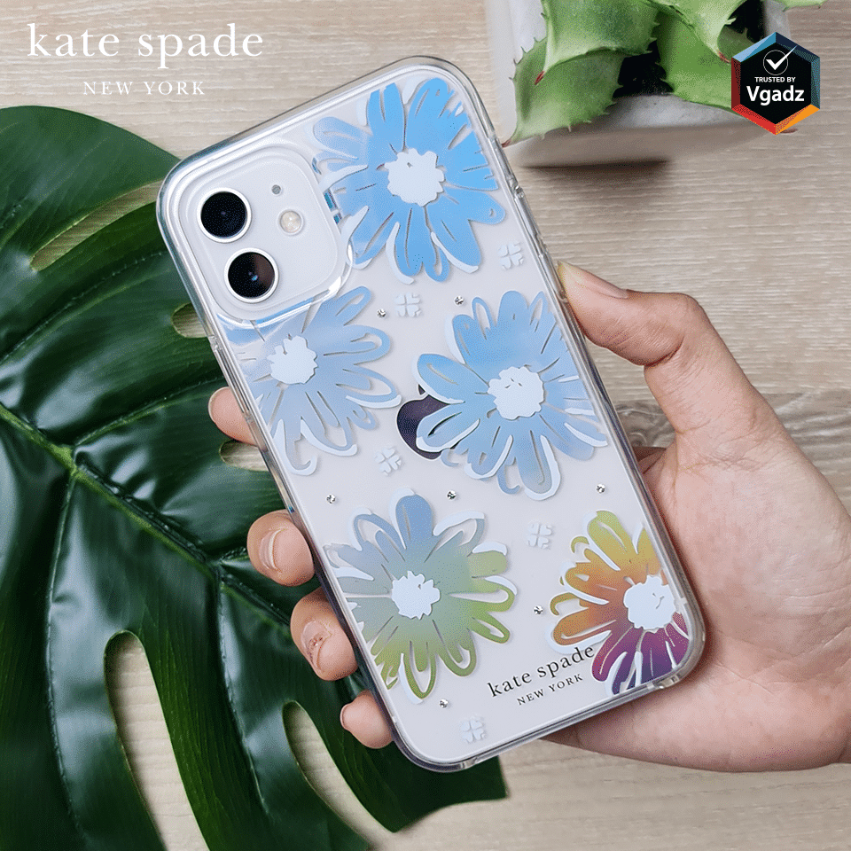 เคส Kate Spade New York รุ่น Protective Hardshell Case - iPhone 12 / 12 Pro - Clover Hearts Knockout