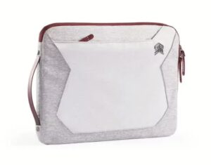 กระเป๋าโน๊ตบุ๊ค STM รุ่น Myth Laptop Sleeve (15") - Windsor Wine