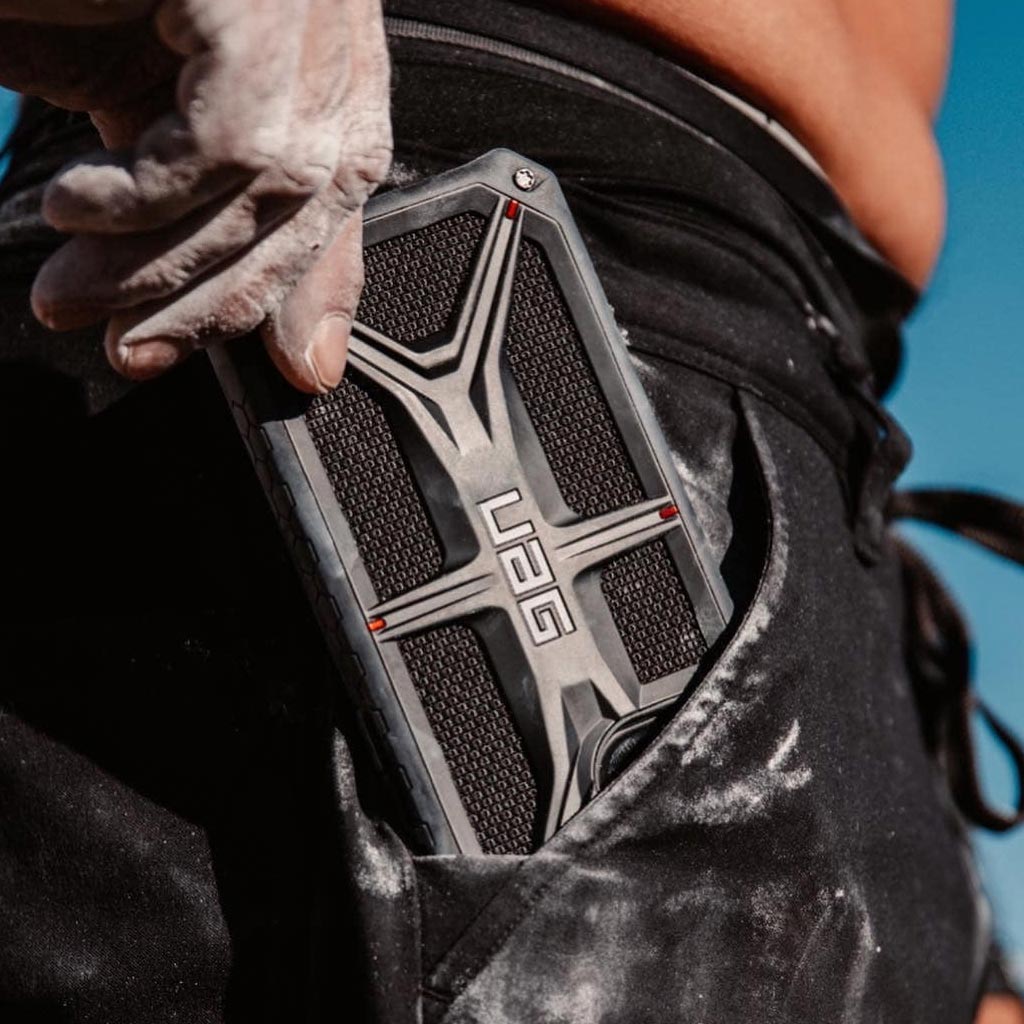 แนะนำเคสกันกระแทกรุ่นท๊อป Monarch จากแบรนด์ UAG 8 แนะนำเคสกันกระแทกรุ่นท๊อป Monarch จากแบรนด์ UAG