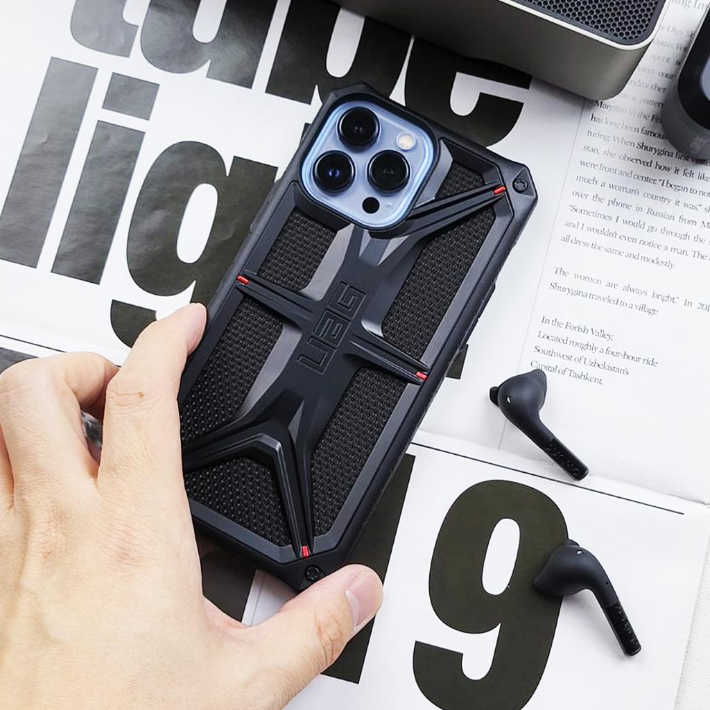 แนะนำเคสกันกระแทกรุ่นท๊อป Monarch จากแบรนด์ UAG 7 แนะนำเคสกันกระแทกรุ่นท๊อป Monarch จากแบรนด์ UAG