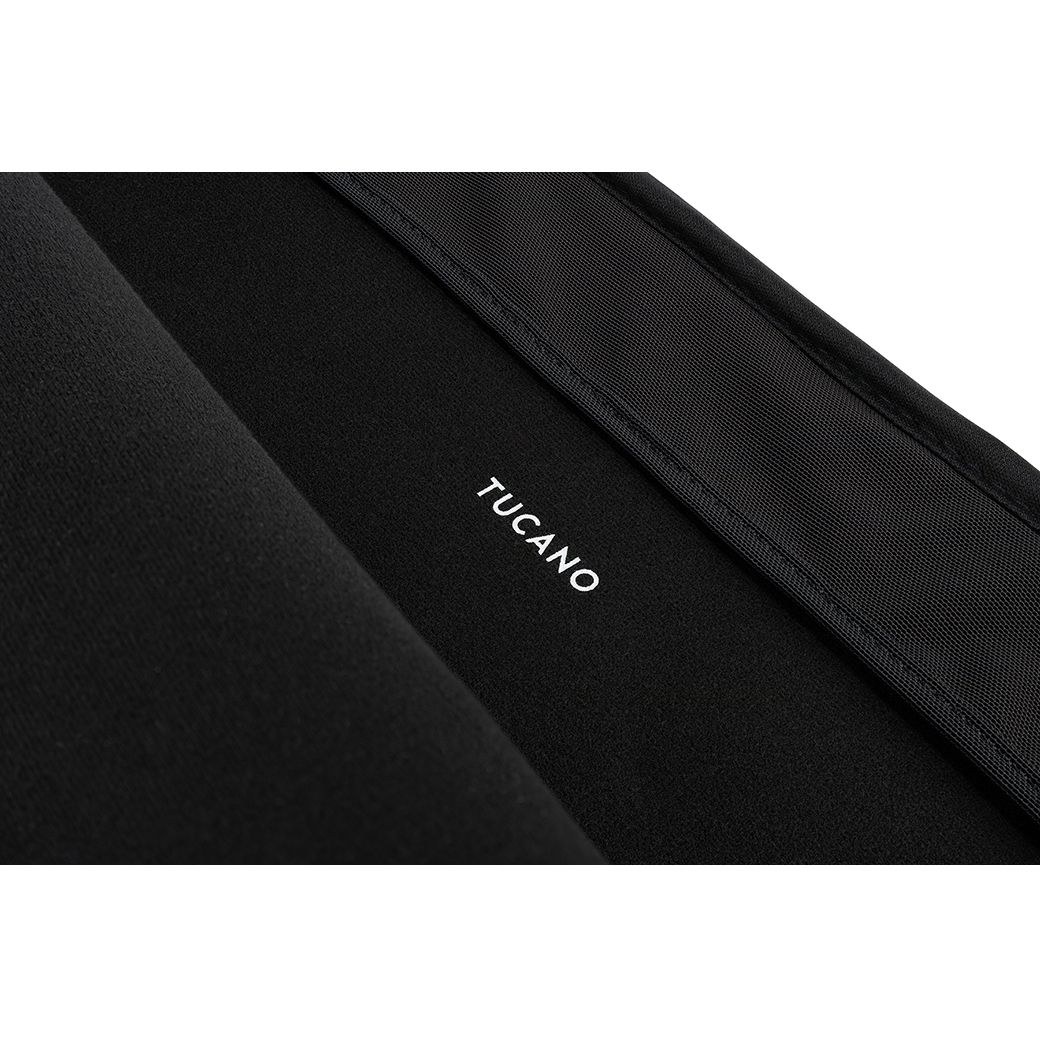 ซองใส่แล็ปท็อป Tucano รุ่น Velluto - Macbook Pro 14" - สี Blue