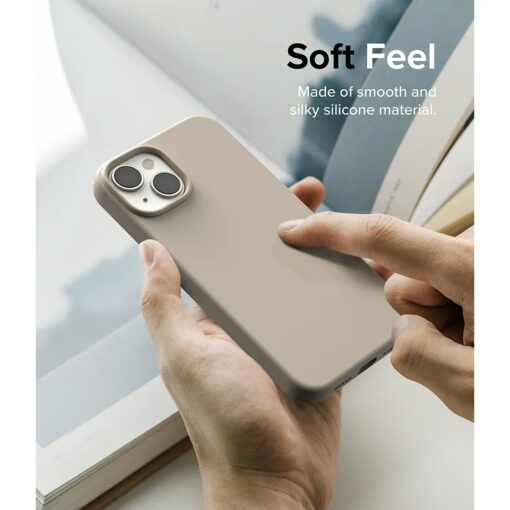 Ringke รุ่น Silicone - เคส iPhone 14 - สี Stone - Image 6