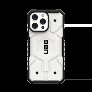 UAG รุ่น Pathfinder with Magsafe - เคส iPhone 14 Pro Max - สี White 15 UAG รุ่น Pathfinder with Magsafe - เคส iPhone 14 Pro Max - สี White