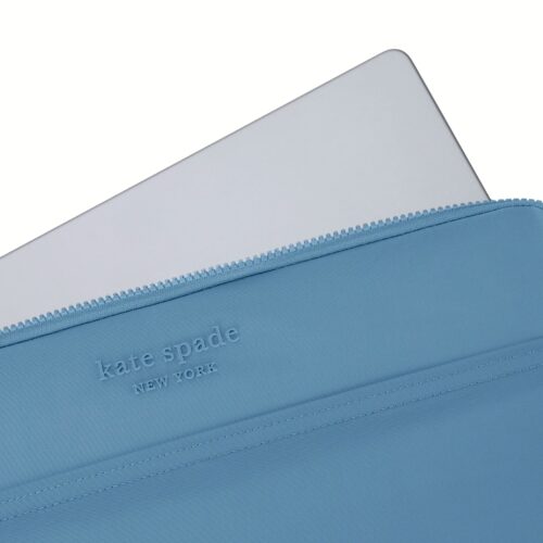 ซองใส่แล็ปท็อป Kate Spade New York รุ่น Puffer Sleeve - 14 inch Laptop - ลาย Dusty Blue - Image 10