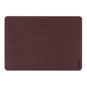 เคส Incase รุ่น Textured Hardshell in NanoSuede - Macbook Air 13" with Retina Display (2018/2019) - สี Merlot