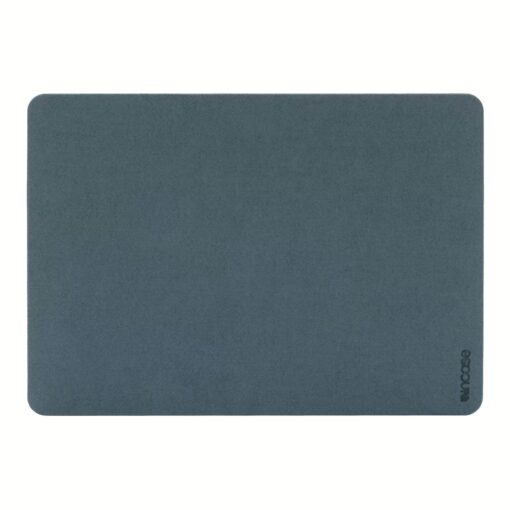 เคส Incase รุ่น Textured Hardshell in NanoSuede - Macbook Air 13" with Retina Display (2018/2019) - สี Turqoise