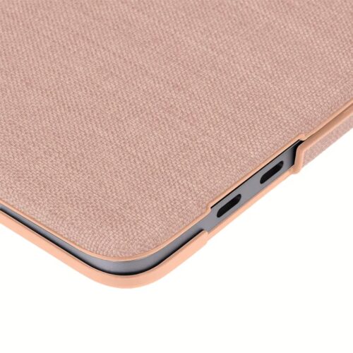 เคส Incase รุ่น Textured Hardshell in Woolenex - Macbook Pro 16" (2019-2020) - สี Blush Pink - Image 10