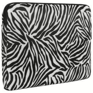 ซองใส่แล็ปท็อป Kate Spade New York รุ่น Puffer Sleeve - 16" Laptop - ลาย Zebra