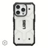 UAG รุ่น Pathfinder MagSafe - เคส iPhone 15 Pro - สี White