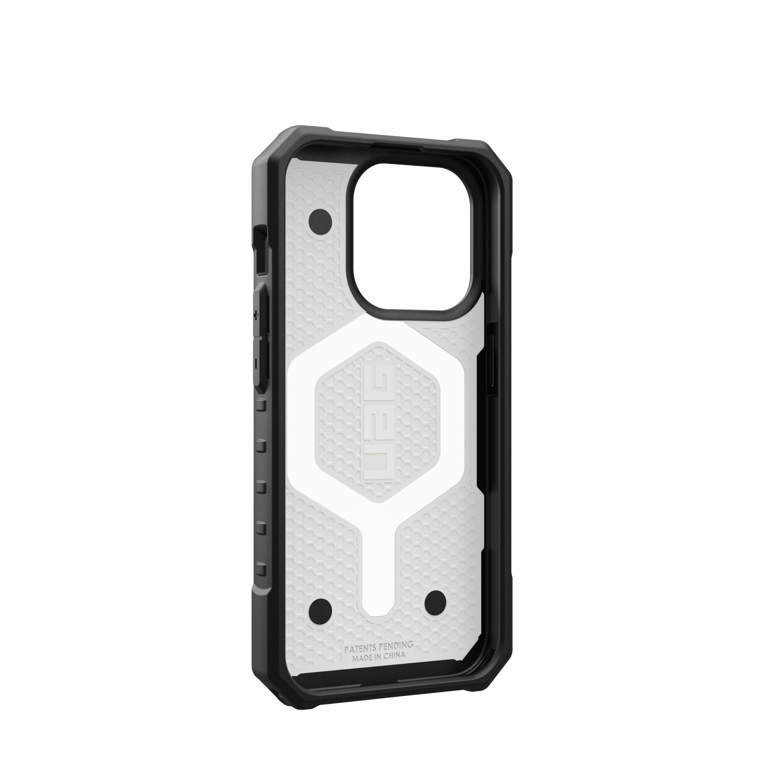 UAG รุ่น Pathfinder MagSafe - เคส iPhone 15 Pro - สี White