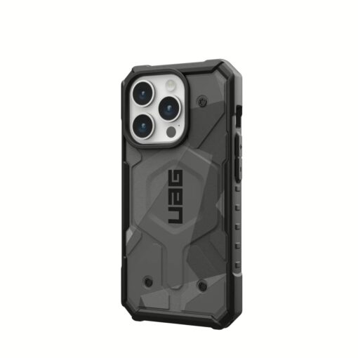 UAG รุ่น Pathfinder SE MagSafe - เคส iPhone 15 Pro - สี Geo Camo - Image 3