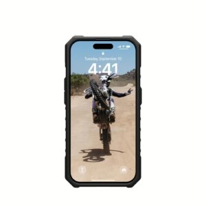 UAG รุ่น Pathfinder SE MagSafe - เคส iPhone 15 Pro - สี Geo Camo