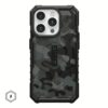 UAG รุ่น Pathfinder SE MagSafe - เคส iPhone 15 Pro - สี Midnight Camo
