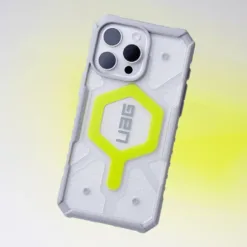 UAG รุ่น Pathfinder Clear MagSafe - เคส iPhone 15 Pro Max - สี Ice