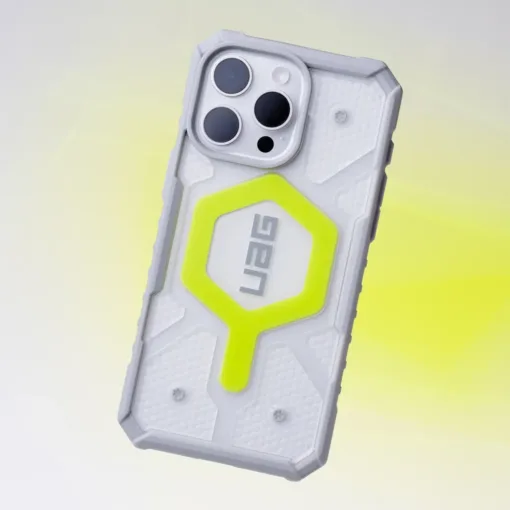 UAG รุ่น Pathfinder Clear MagSafe  - เคส iPhone 15 Pro Max - สี Ice - Image 11