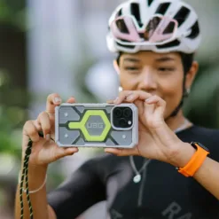 UAG รุ่น Pathfinder Clear MagSafe - เคส iPhone 15 Pro Max - สี Ice