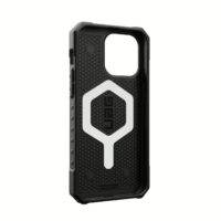 UAG รุ่น Pathfinder SE MagSafe - เคส iPhone 15 Pro Max - สี Midnight Camo