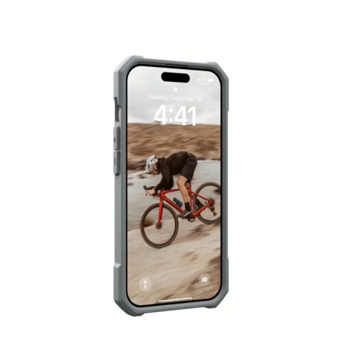 UAG รุ่น Essential Armor MagSafe - เคส iPhone 15 Pro - สี Silver - Image 4