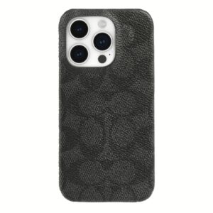 Coach รุ่น Slim Wrap - เคส iPhone 15 Pro - ลาย Signature C Charcoal