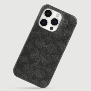 Coach รุ่น Slim Wrap - เคส iPhone 15 Pro - ลาย Signature C Charcoal 14 Coach รุ่น Slim Wrap - เคส iPhone 15 Pro - ลาย Signature C Charcoal