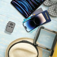 Momax หัวชาร์จ+หัวแปลงปลั๊กไฟ รุ่น 1-World Travel Adapter กำลังไฟ 20W มาพร้อมช่อง USB-C และ USB-A - สี Black