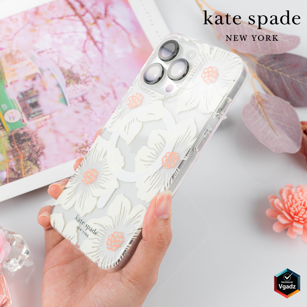 Kate Spade รุ่น Protective Case with MagSafe - เคส iPhone 15 Pro - สี Hollyhock Cream