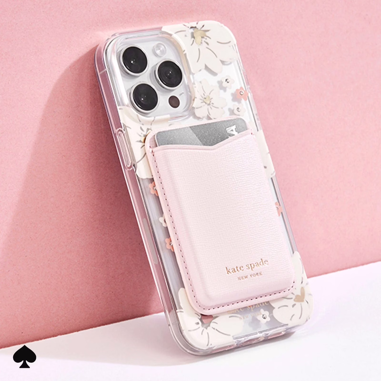 Kate Spade New York รุ่น Magnetic Card Holder - ที่เก็บบัตรติดหลังมือถือ - ลาย Pale Dogwood