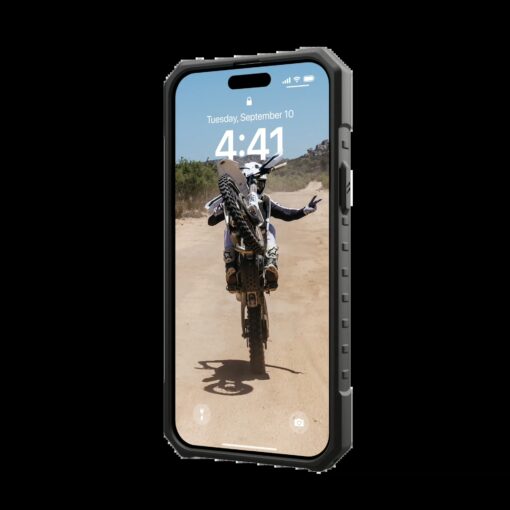 UAG รุ่น Pathfinder Clear MagSafe – เคส iPhone 15 Plus - สี Ice - Image 5