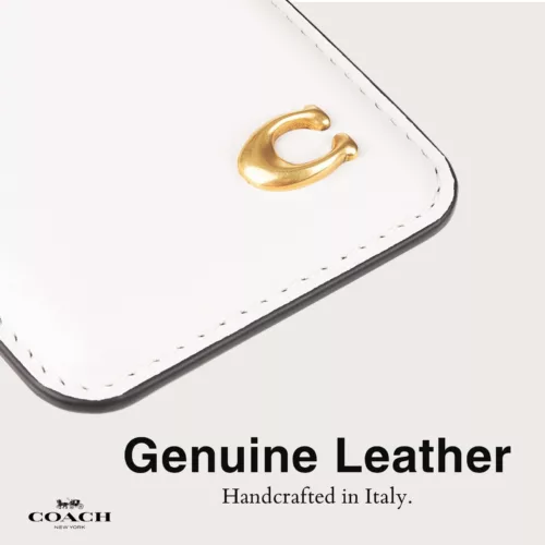 Coach รุ่น Essential Magnetic Card - ที่เก็บบัตรติดหลังมือถือ - สี Chalk