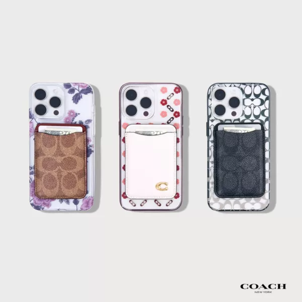 Coach รุ่น Essential Magnetic Card - ที่เก็บบัตรติดหลังมือถือ - สี Signature Tan