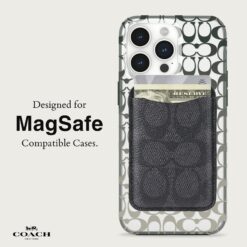 Coach รุ่น Essential Magnetic Card - ที่เก็บบัตรติดหลังมือถือ - สี Signature Charcoal
