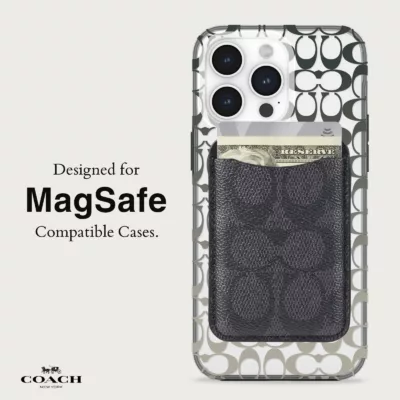 Coach รุ่น Essential Magnetic Card - ที่เก็บบัตรติดหลังมือถือ - สี Signature Charcoal