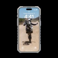 UAG รุ่น Pathfinder Clear Magsafe - เคส iPhone 15 Pro Max - สี Active Neon