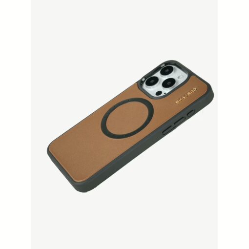 Custype รุ่น Magnetic Wireless Charging - เคส iPhone 15 Pro Max - สี Brown - Image 4
