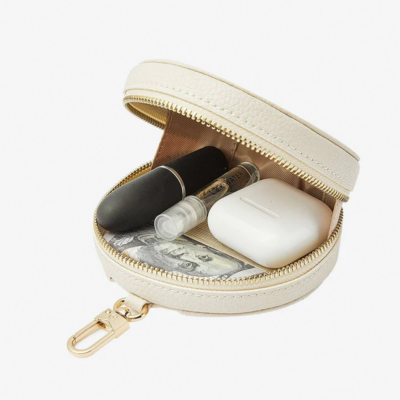 Custype รุ่น Classic Lychee Round Pouch - กระเป๋า - สี Beige