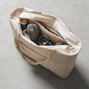 Sympl รุ่น Vergara Tote - กระเป๋า - สี Cream 19 Sympl รุ่น Vergara Tote - กระเป๋า - สี Cream