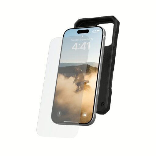 UAG รุ่น Glass Shield Ultra - ฟิล์มกระจก iPhone 16 Pro - สี Clear - Image 4