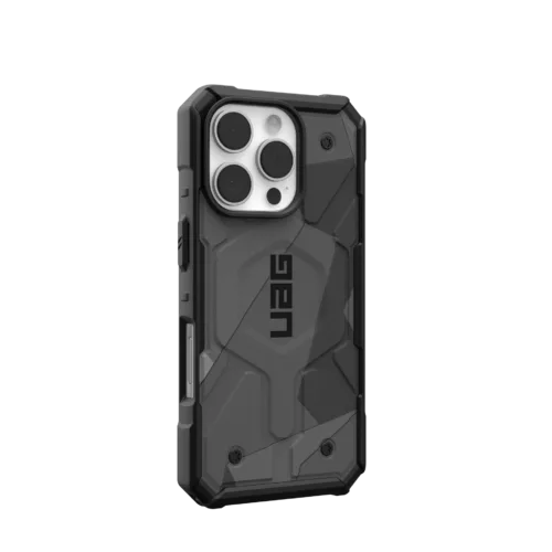 UAG รุ่น Pathfinder SE Magsafe - เคส iPhone 16 Pro - สี Geo Camo