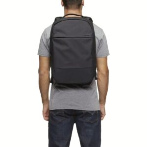 Incase รุ่น City Compact Backpack - กระเป๋าเป้สะพายหลัง - สี Black