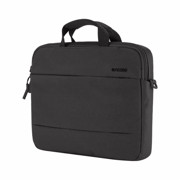 Incase รุ่น City Brief 13" - กระเป๋าโน๊ตบุ๊ค Macbook Pro 13" - สี Black