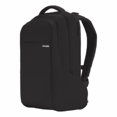 Incase รุ่น ICON Backpack - กระเป๋าเป้สะพายหลัง - สี Black