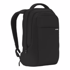 Incase รุ่น ICON Slim Backpack- กระเป๋าเป้สะพายหลัง - สี Black