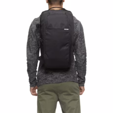Incase รุ่น DSLR Pro Pack - กระเป๋ากล้อง DSLR - สี Black