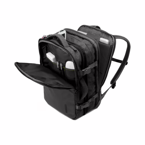 Incase รุ่น EO Travel Backpack with Ecoya - กระเป๋าเป้สะพายหลัง - สี Black