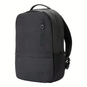 Incase รุ่น Campus Compact Backpack - กระเป๋าเป้สะพายหลัง - สี Carbon