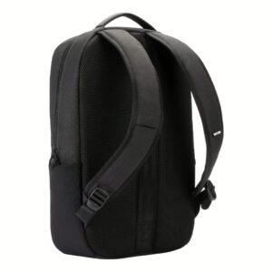 Incase รุ่น Campus Compact Backpack - กระเป๋าเป้สะพายหลัง - สี Carbon