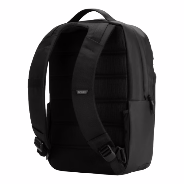 Incase รุ่น City Compact Backpack with 1680D - กระเป๋าเป้สะพายหลัง - สี Black