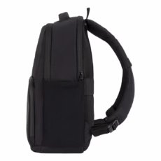 Incase รุ่น Facet 20L Backpack - กระเป๋าเป้สะพายหลัง ความจุ 20 ลิตร - สี Black