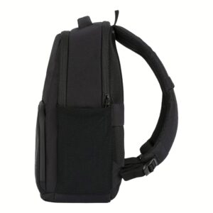 Incase รุ่น Facet 20L Backpack - กระเป๋าเป้สะพายหลัง ความจุ 20 ลิตร - สี Black